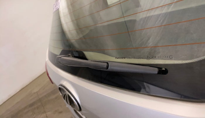 2019 Mahindra XUV300 W8 (O) 1.2 PETROL, Petrol, Manual, 82,450 km, Rear Wiper
