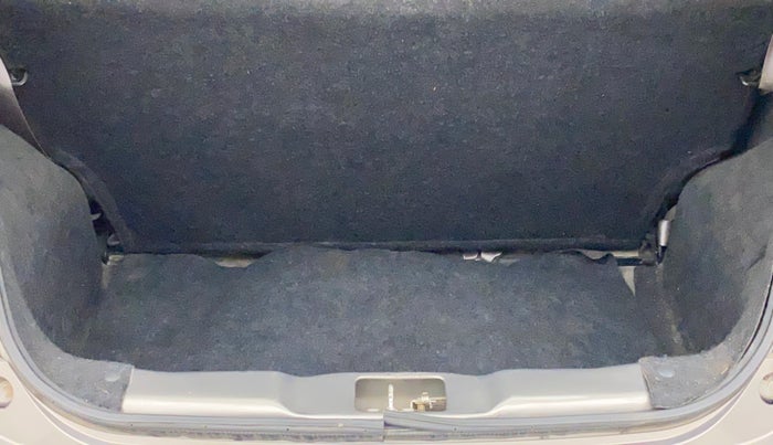 2017 Datsun Go A, Petrol, Manual, 62,443 km, Boot Inside