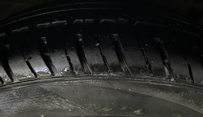 2017 Ford Figo Aspire TREND 1.5 DIESEL, Diesel, Manual, 42,467 km, Right Front Tyre Tread