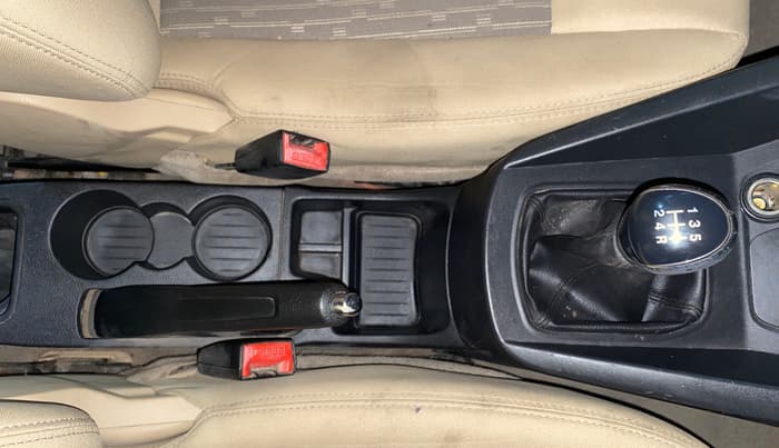 2017 Ford Figo Aspire TREND 1.5 DIESEL, Diesel, Manual, 42,467 km, Gear Lever