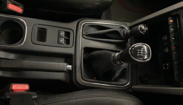 2021 Mahindra Thar LX D 4*4 MT HT, Diesel, Manual, 79,345 km, Gear Lever