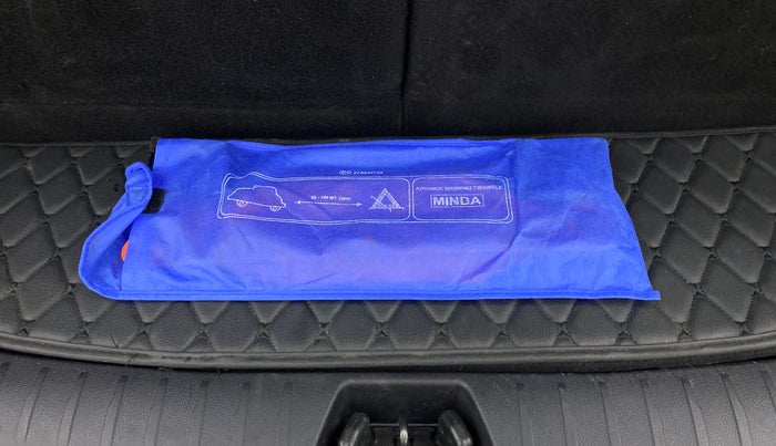 2024 Mahindra XUV700 AX 7 LUXURY D AT 7 STR, Diesel, Automatic, 28,342 km, Boot Inside