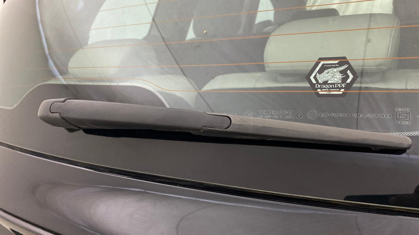 2024 Mahindra XUV700 AX 7 LUXURY D AT 7 STR, Diesel, Automatic, 28,342 km, Rear Wiper