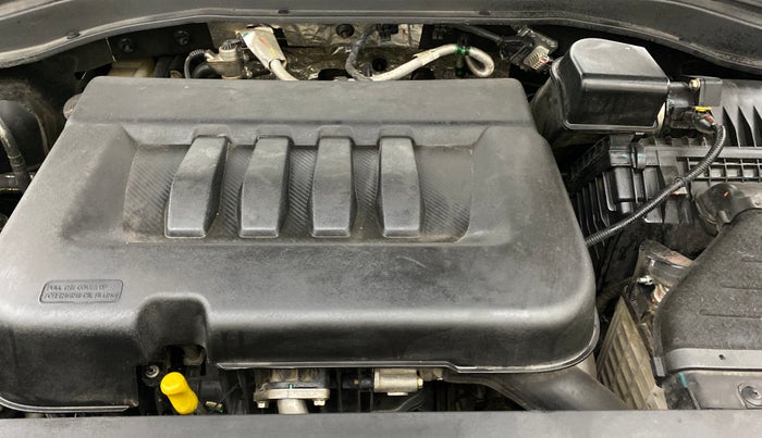 2024 Mahindra XUV700 AX 7 LUXURY D AT 7 STR, Diesel, Automatic, 28,342 km, Engine View