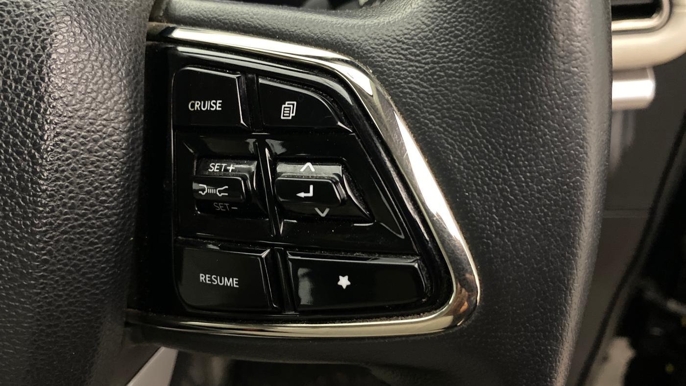 2024 Mahindra XUV700 AX 7 LUXURY D AT 7 STR, Diesel, Automatic, 28,342 km, Adaptive Cruise Control