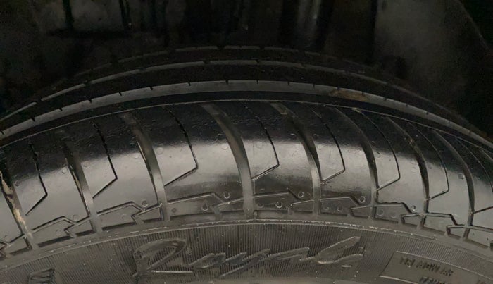 2024 Maruti Dzire ZXI CNG, CNG, Manual, 19,618 km, Left Rear Tyre Tread