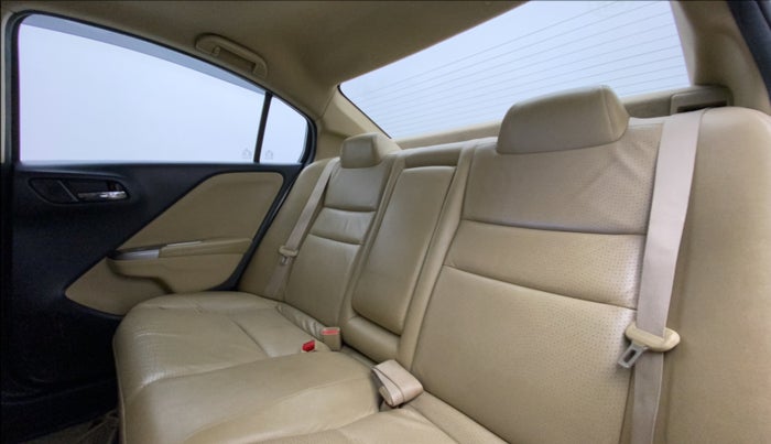 2015 Honda City 1.5L I-VTEC VX CVT, Petrol, Automatic, 84,588 km, Right Side Rear Door Cabin