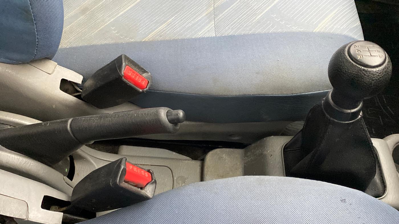 2014 Maruti Alto K10 VXI P, Petrol, Manual, 24,041 km, Gear Lever