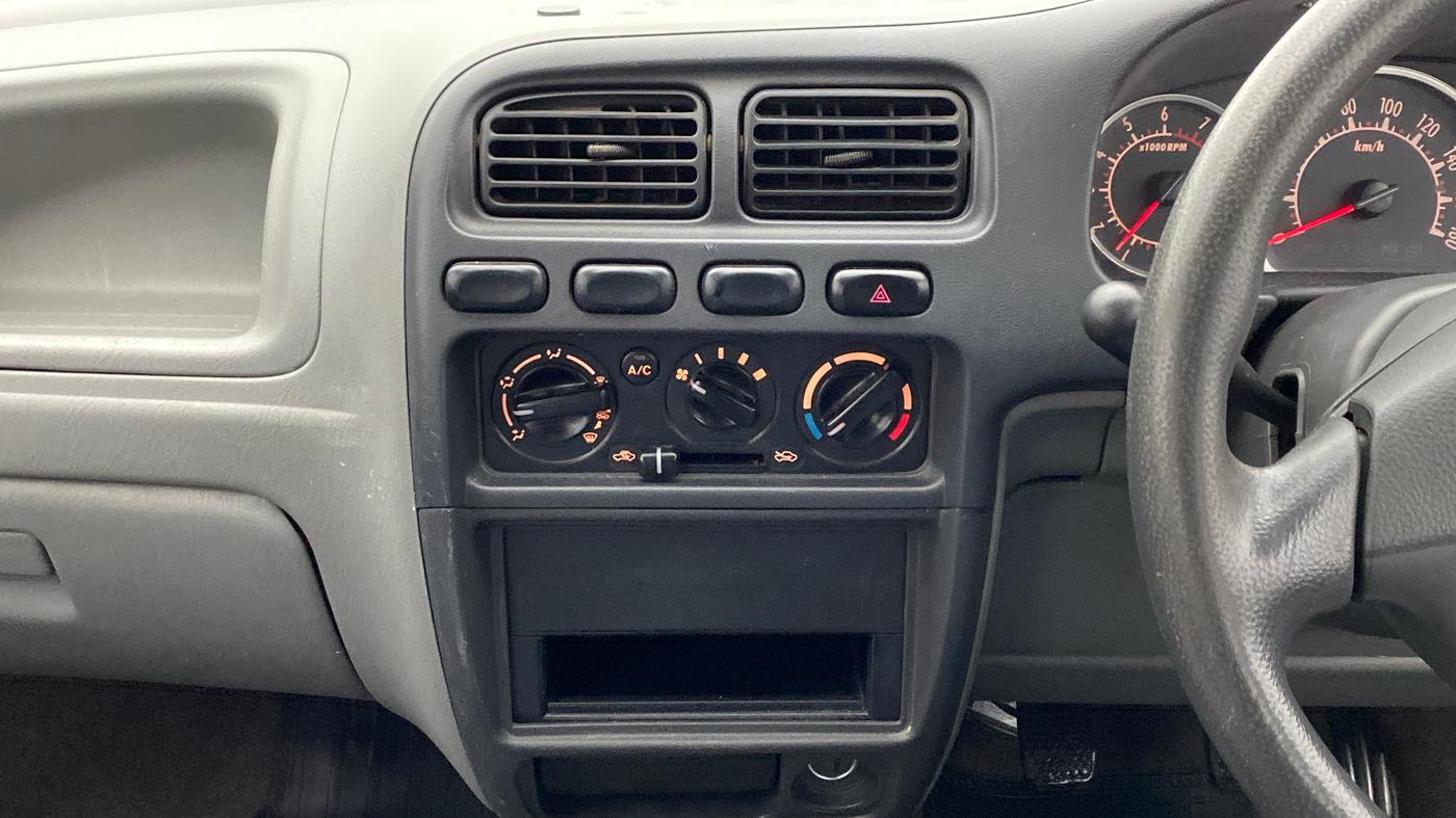 2014 Maruti Alto K10 VXI P, Petrol, Manual, 24,041 km, Air Conditioner