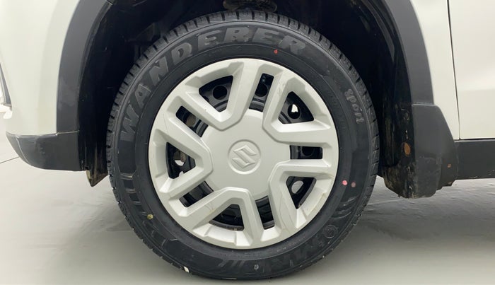 2018 Maruti Vitara Brezza VDI OPT, Diesel, Manual, 34,238 km, Left Front Wheel