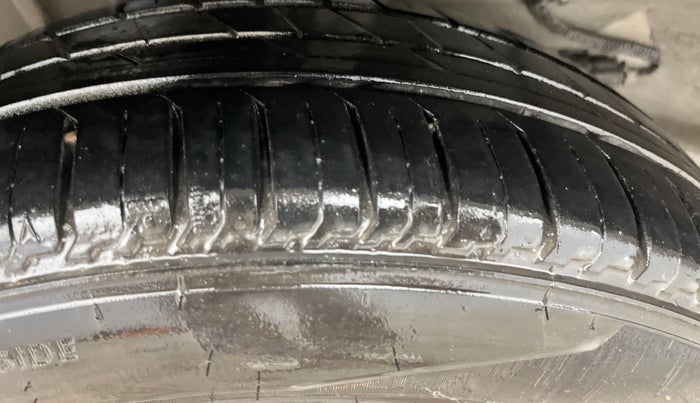 2022 Tata Tiago XZA PLUS PETROL, Petrol, Automatic, 74,079 km, Right Rear Tyre Tread