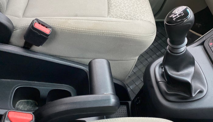 2018 Mahindra MARAZZO M2 8 STR, Diesel, Manual, 24,686 km, Gear Lever