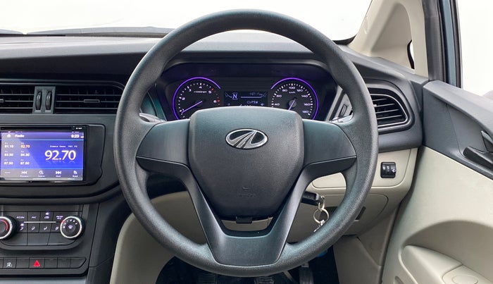 2018 Mahindra MARAZZO M2 8 STR, Diesel, Manual, 24,686 km, Steering Wheel Close Up