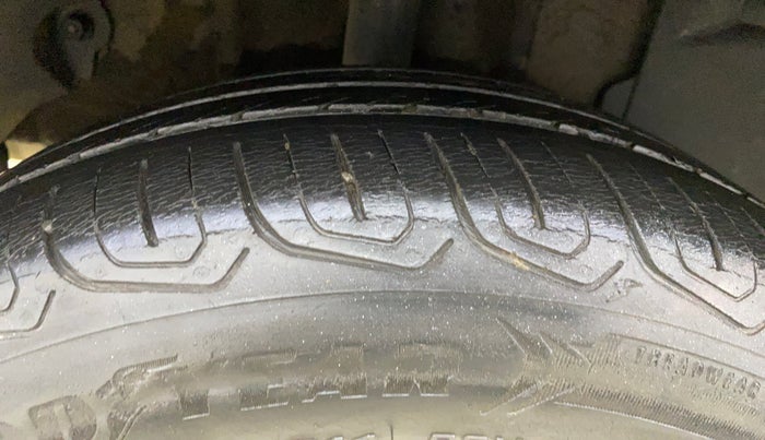 2020 Tata TIGOR XZ PETROL, CNG, Manual, 51,363 km, Right Rear Tyre Tread