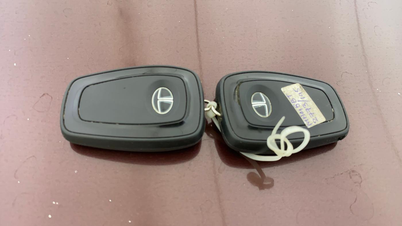 2020 Tata TIGOR XZ PETROL, CNG, Manual, 51,384 km, Key Close Up
