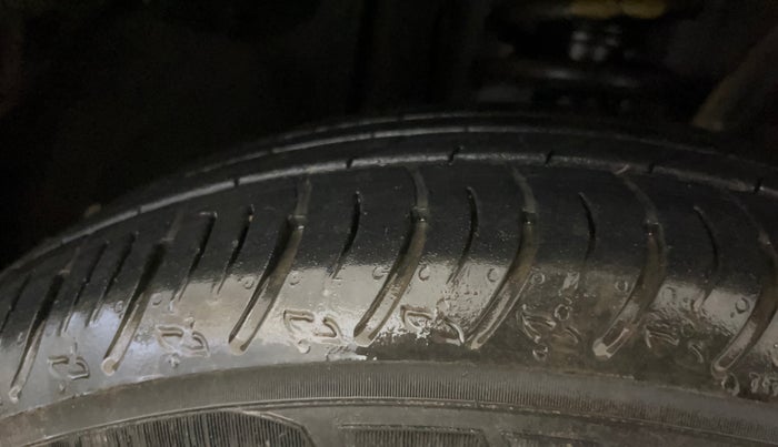 2022 Nissan MAGNITE XE, Petrol, Manual, 6,835 km, Right Front Tyre Tread