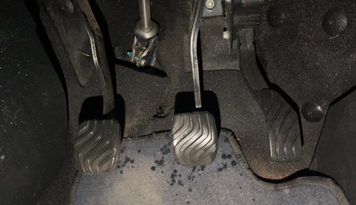 2022 Nissan MAGNITE XE, Petrol, Manual, 6,835 km, Pedals