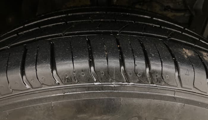 2020 Maruti Vitara Brezza ZXI PLUS, Petrol, Manual, 46,396 km, Right Front Tyre Tread