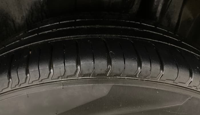 2020 Maruti Vitara Brezza ZXI PLUS, Petrol, Manual, 46,396 km, Left Rear Tyre Tread