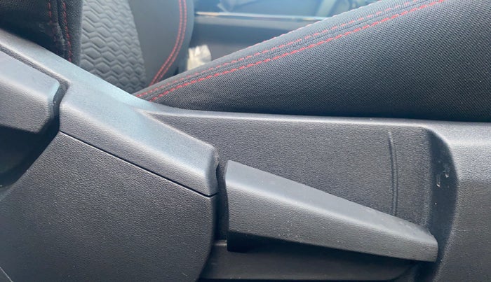 2023 Renault Kiger RXZ AMT, Petrol, Automatic, 3,815 km, Driver Side Adjustment Panel