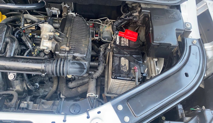 2023 Renault Kiger RXZ AMT, Petrol, Automatic, 3,815 km, Engine View - Left