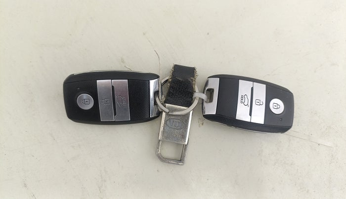 2020 KIA SELTOS HTK PLUS 1.5, Petrol, Manual, 58,615 km, Key Close Up