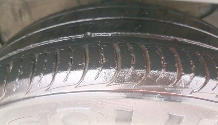 2020 KIA SELTOS HTK PLUS 1.5, Petrol, Manual, 58,615 km, Right Front Tyre Tread