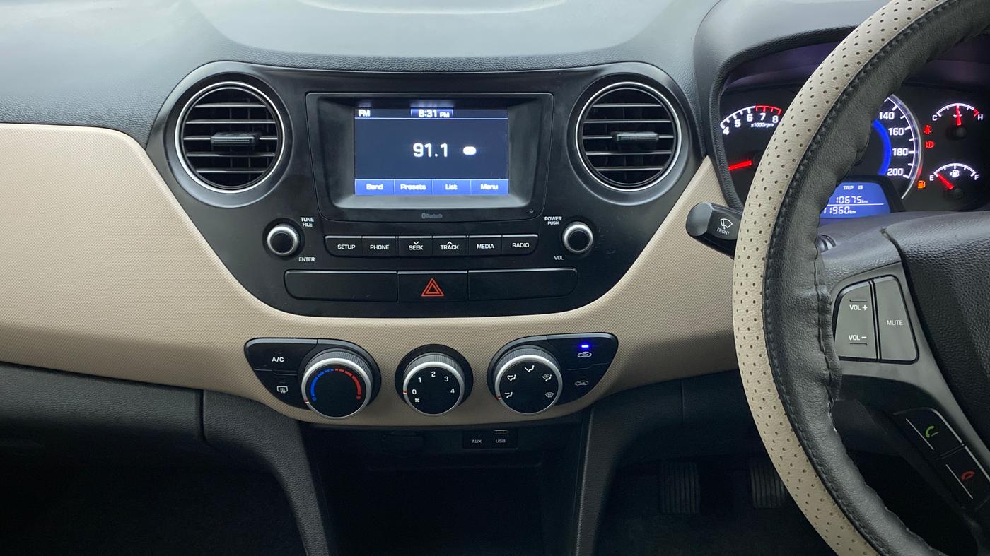 2017 Hyundai Grand i10 SPORTZ 1.2 KAPPA VTVT, Petrol, Manual, 11,961 km, Air Conditioner
