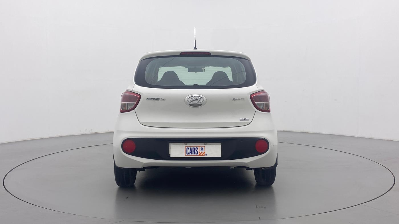 2017 Hyundai Grand i10 SPORTZ 1.2 KAPPA VTVT, Petrol, Manual, 11,961 km, Back/Rear