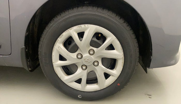 2018 Hyundai Grand i10 SPORTZ 1.2 KAPPA VTVT, Petrol, Manual, 32,393 km, Right Front Wheel