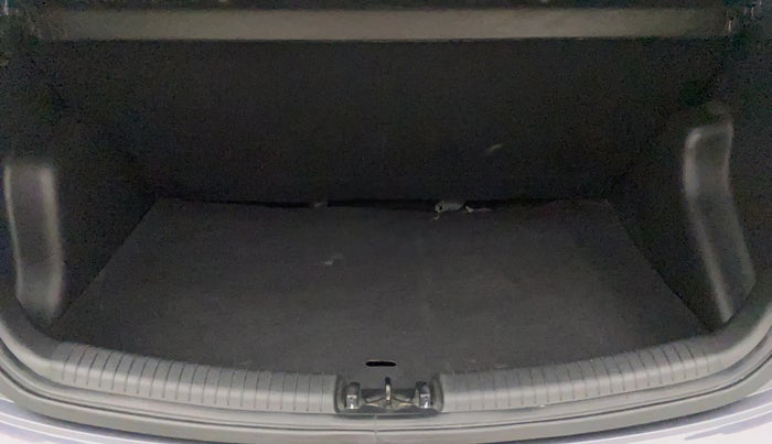 2018 Hyundai Grand i10 SPORTZ 1.2 KAPPA VTVT, Petrol, Manual, 32,393 km, Boot Inside