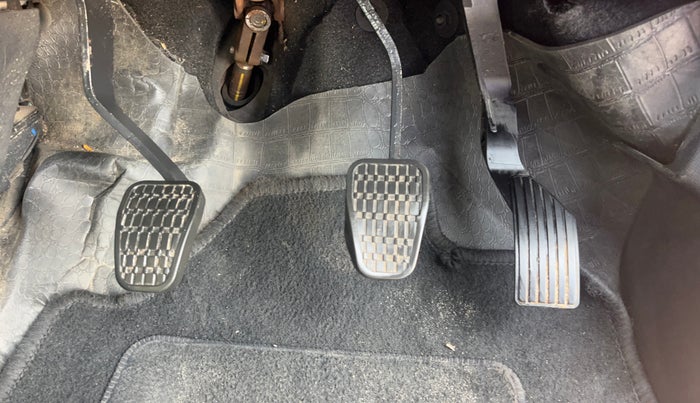 2023 Tata NEXON XM SUNROOF PETROL, Petrol, Manual, 35,110 km, Pedals