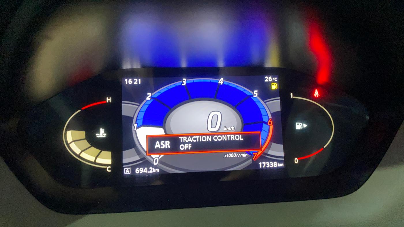 2023 Nissan MAGNITE XV MT, Petrol, Manual, 17,335 km, Odometer Image