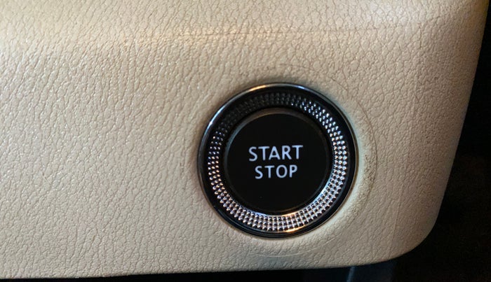 2023 Nissan MAGNITE XV MT, Petrol, Manual, 17,335 km, Keyless Start/ Stop Button