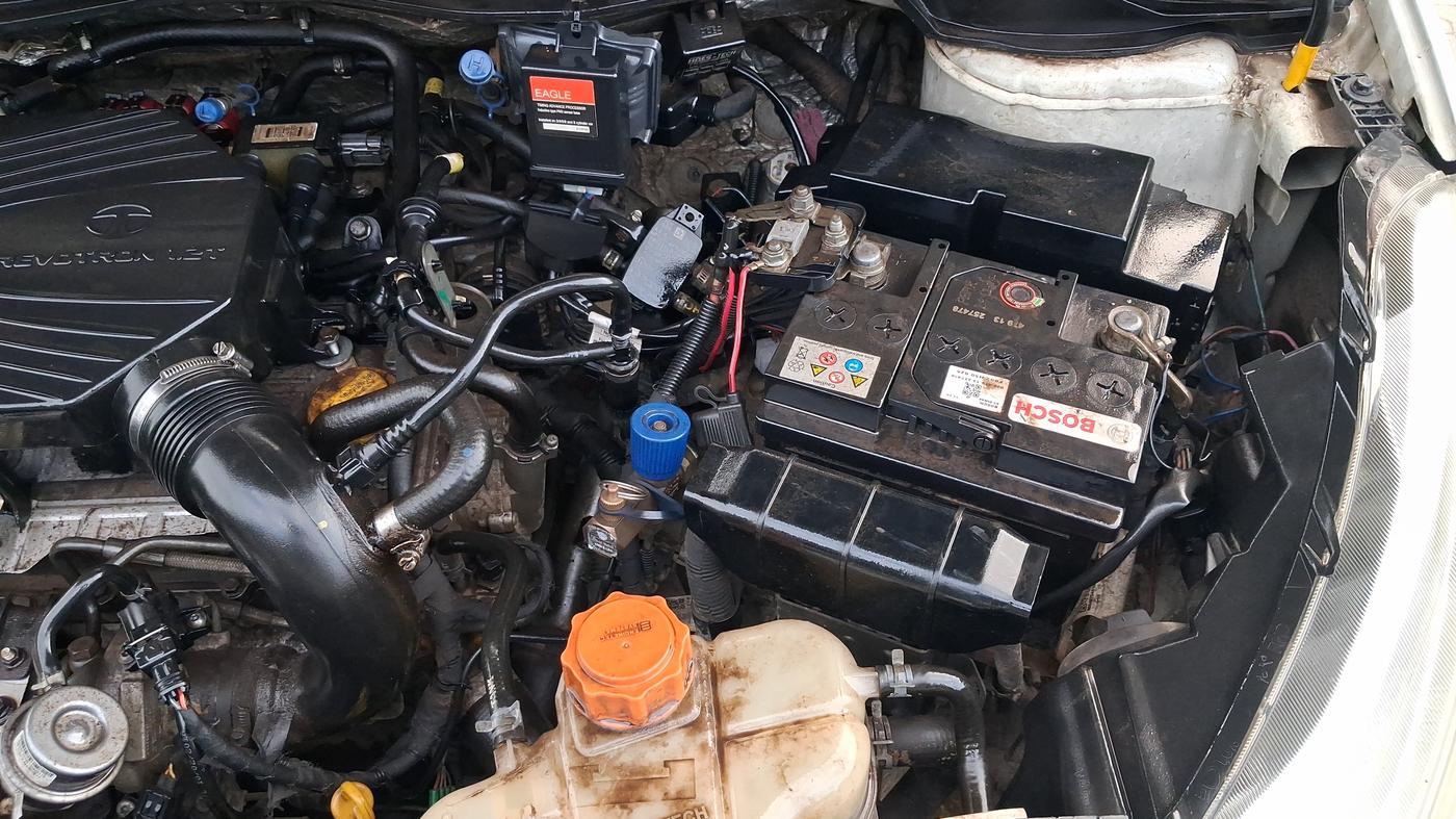 2016 Tata Zest XM PETROL, CNG, Manual, 97,394 km, Engine View - Left