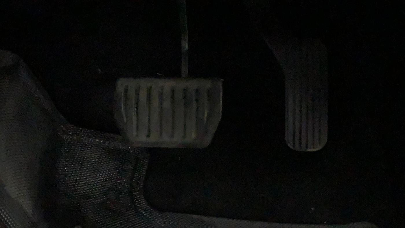 2021 Tata Harrier XZA PLUS 2.0L, Diesel, Automatic, 13,924 km, Pedals