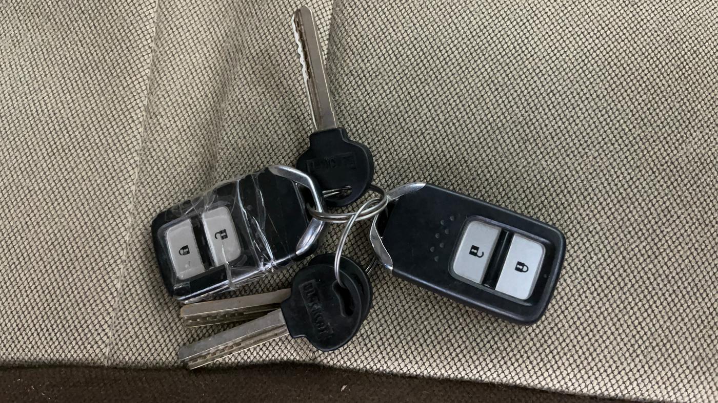 2018 Honda BR-V 1.5L I-VTEC VX, Petrol, Manual, 67,320 km, Key Close Up