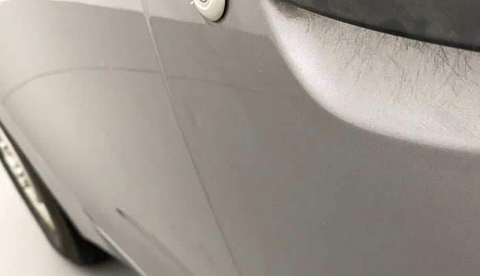 2013 Hyundai Eon ERA +, Petrol, Manual, 22,082 km, Driver-side door - Slightly dented