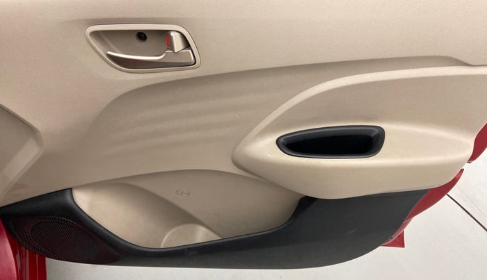 2019 Hyundai NEW SANTRO SPORTZ AMT, Petrol, Automatic, 62,936 km, Driver Side Door Panels Control