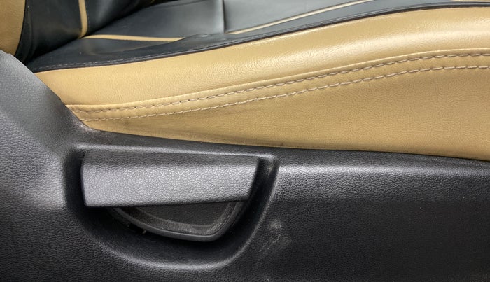 2019 Hyundai NEW SANTRO SPORTZ AMT, Petrol, Automatic, 62,936 km, Driver Side Adjustment Panel