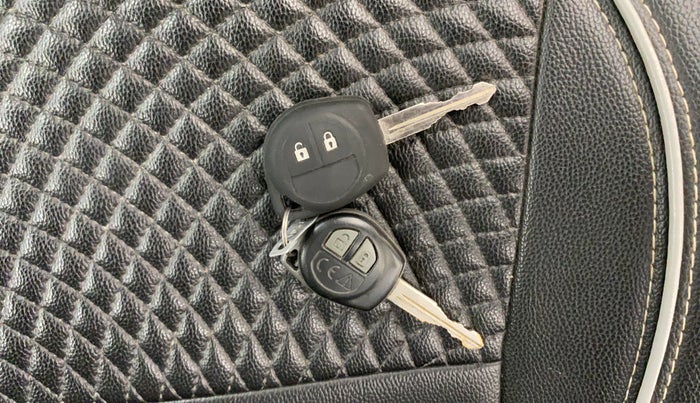 2021 Maruti Baleno DELTA PETROL 1.2, Petrol, Manual, 33,513 km, Key Close Up