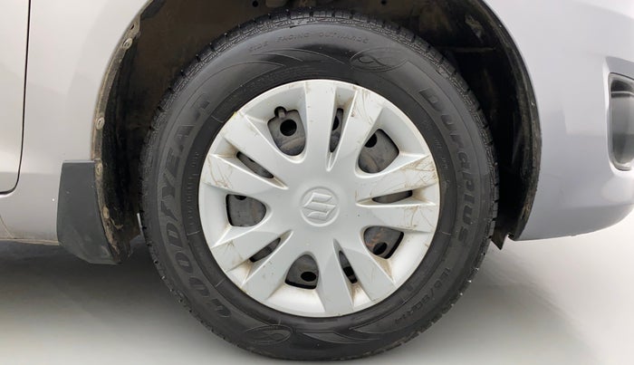 2014 Maruti Swift Dzire VXI, Petrol, Manual, 1,12,866 km, Right Front Wheel