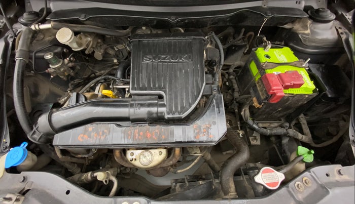 2014 Maruti Swift Dzire VXI, Petrol, Manual, 1,12,866 km, Open Bonet
