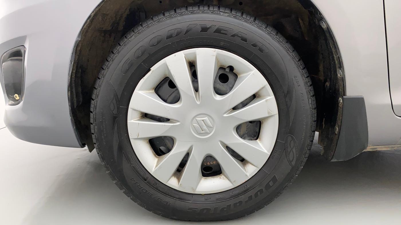 2014 Maruti Swift Dzire VXI, Petrol, Manual, 1,12,866 km, Left Front Wheel