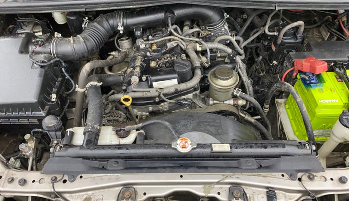 2016 Toyota Innova Crysta 2.7 GX 8 STR, Petrol, Manual, 63,854 km, Engine View