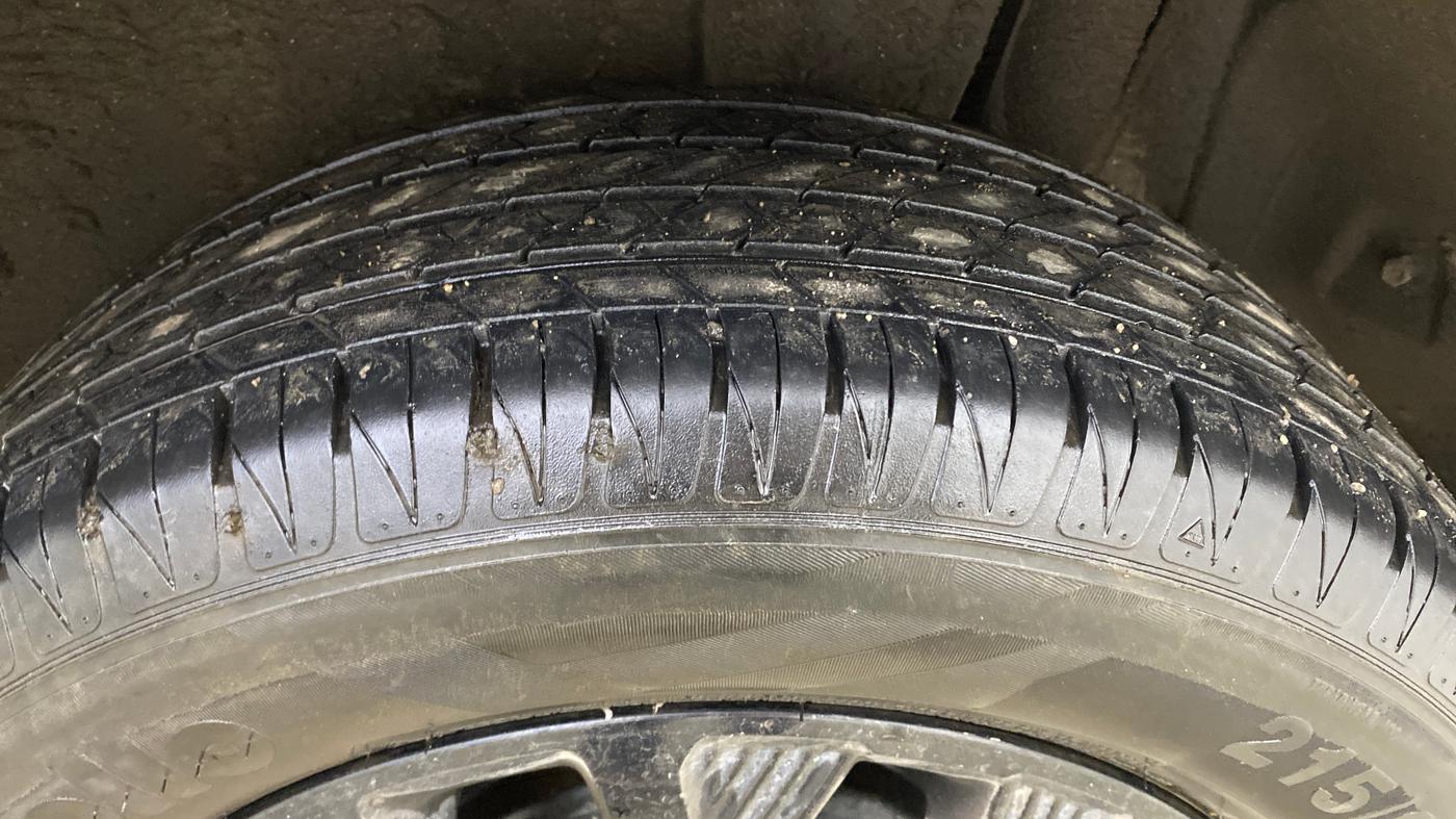 2022 Maruti Vitara Brezza ZXI, Petrol, Manual, 17,757 km, Left Rear Tyre Tread