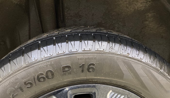 2022 Maruti Vitara Brezza ZXI, Petrol, Manual, 17,757 km, Right Rear Tyre Tread