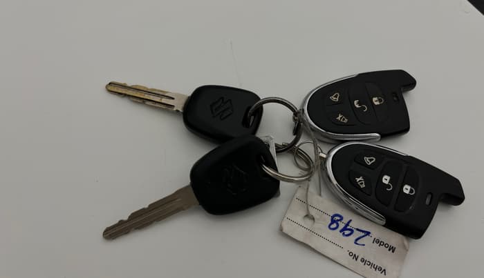 2015 Maruti Alto 800 VXI, Petrol, Manual, 83,851 km, Key Close Up