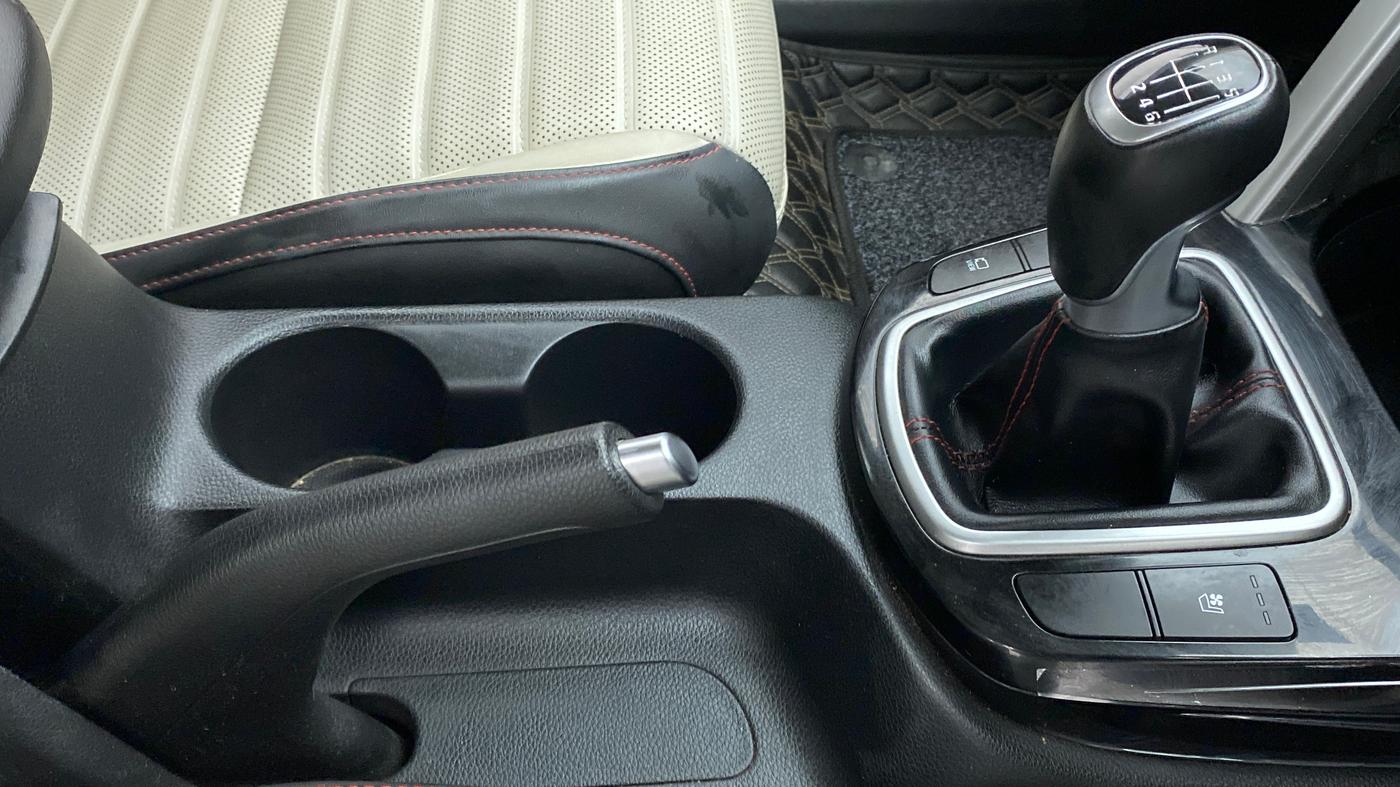 2021 KIA SELTOS GTX(O) 1.4G MT, Petrol, Manual, 14,461 km, Gear Lever