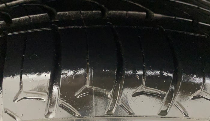 2014 Honda Amaze 1.5L I-DTEC S, Diesel, Manual, 86,926 km, Right Rear Tyre Tread